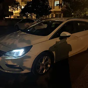 Opel Astra K 2017 sports tourer+
