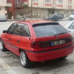 nauygtyREDD