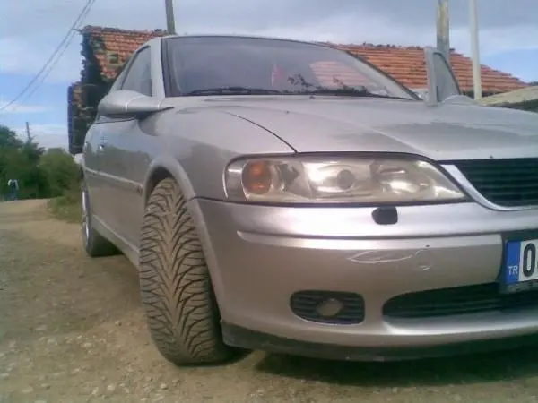 06 BN 632