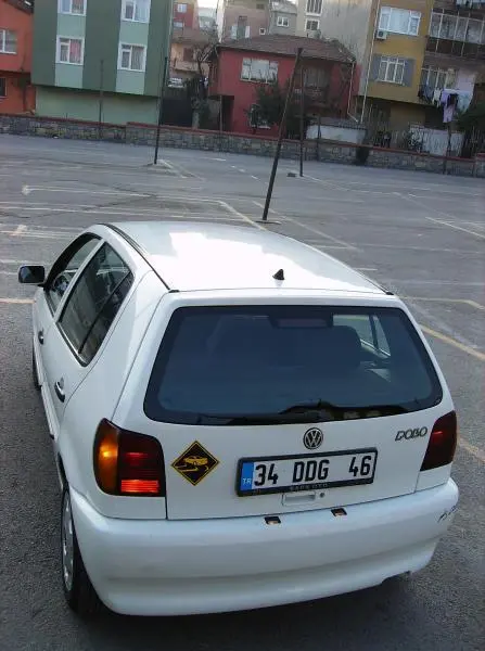 2000 polo 1.6 75bg