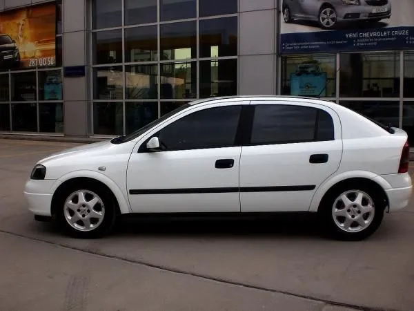 2001 Astra G Elegance AT