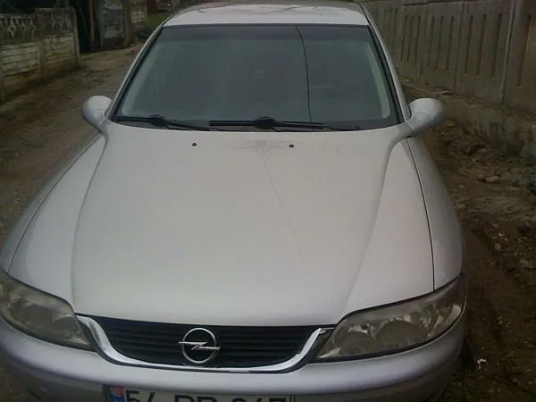 2001 Opel Vectra CD 1.8 Otomatik aracımın önden görünümü