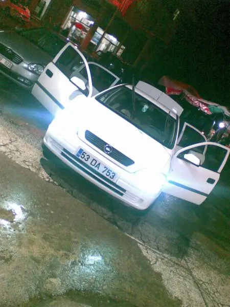 53 DA 753 Astra G Sedan 1.6