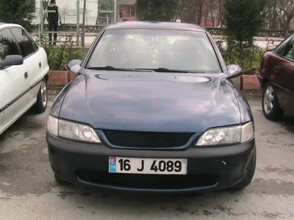 Ali Ulvi Keskin(Vectrali)
Vectra B 1.6 GL