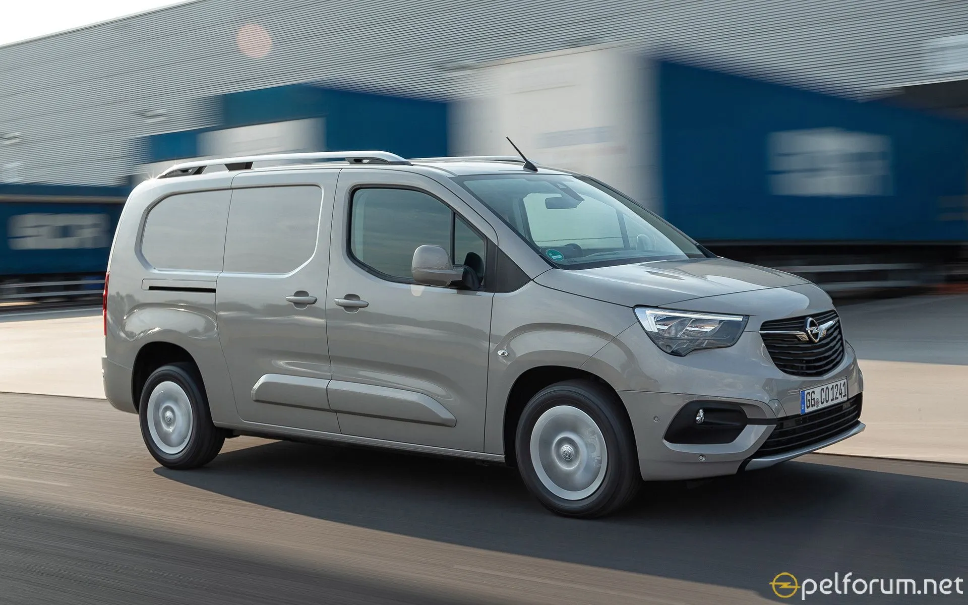 combo cargo opel
