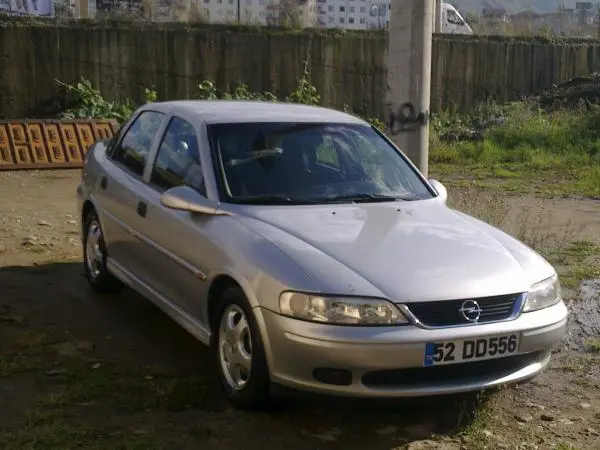 opel-vectra